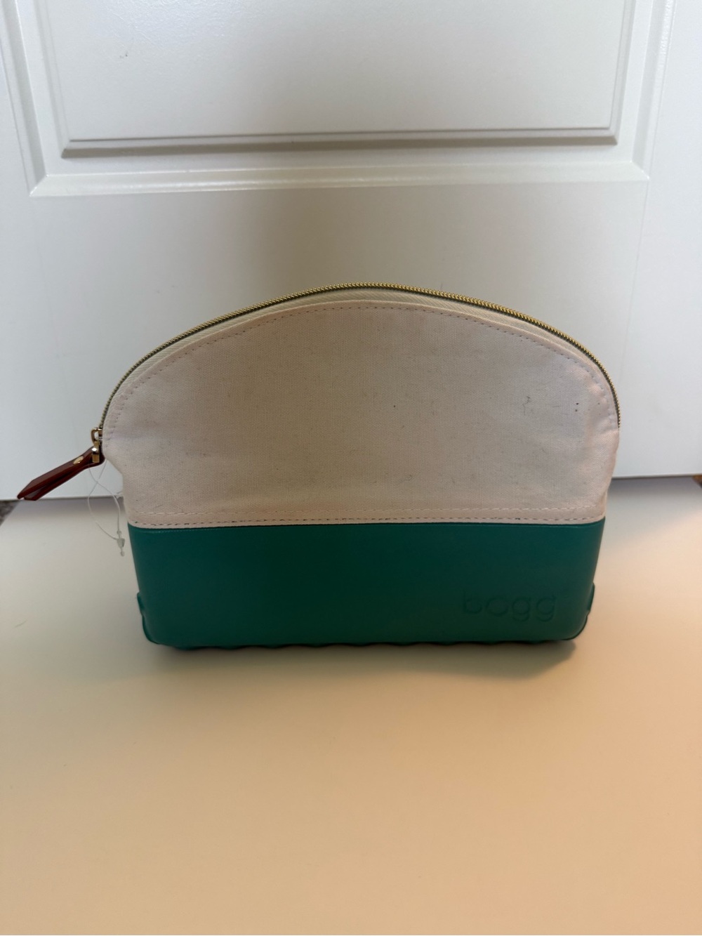 BOGG BAG White and Teal Two-Tone Cosmetic Pouch
